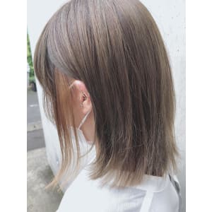 サイドにチラッとインナーカラー - EMU international 春日部本店【エムインターナショナル】掲載中