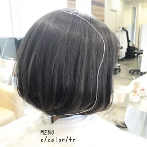 透け感キレイなグレージュボブ