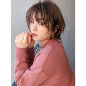 オトナ 小顔ショート