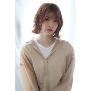 小顔レイヤー外ハネボブ