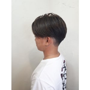 【reir下北沢】*マッシュショート+フェードネープレス*