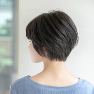黒髪ショート