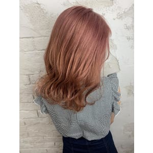 ピンクベージュ、イルミナカラー、池袋