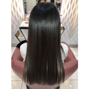 【QUALIS】水素のデトックス効果でサラツヤストレート