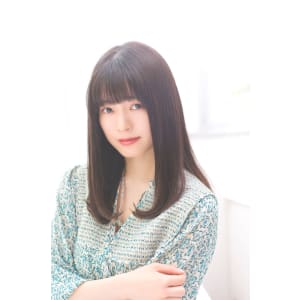 ツヤサラ潤いナチュラルストレート