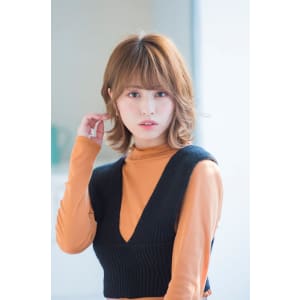 大人かわいいショートボブスタイル