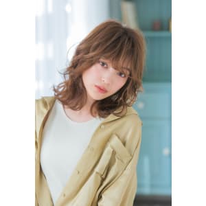 甘さと強さがMIXの　70sフェミニンウェーブ