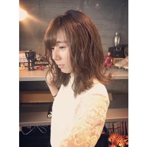 外ハネミディアム