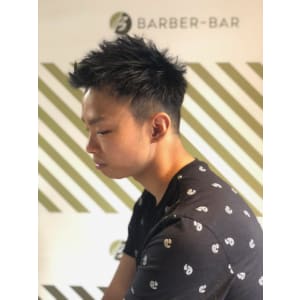 刈り上げショートスタイル【BARBER-BAR】