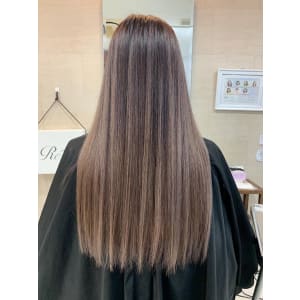 バレイヤージュエアタッチロングストレートミルクティー2143