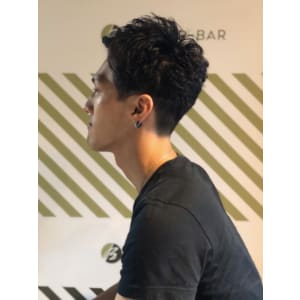 大人のパーマスタイル【BARBER-BAR】