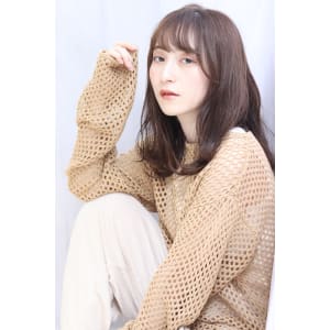 【阿部春菜】大人かわいいミディ×柔らかフォギーベージュ