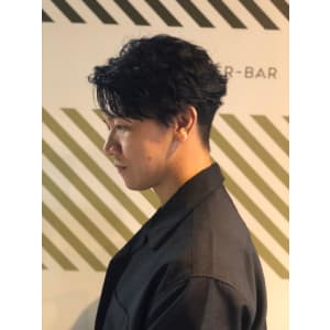 大人のリバーススタイル【BARBER-BAR】