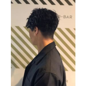大人のリバーススタイル【BARBER-BAR】