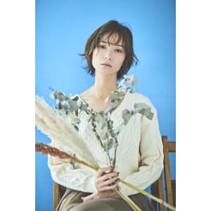 大人ショートウルフハイライトを添えて、、