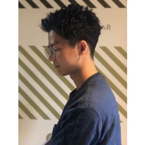 大人の刈り上げスタイル【BARBER-BAR】