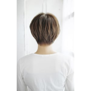 20代30代40代　ラクしてキレイ・大人ショート【京都駅】