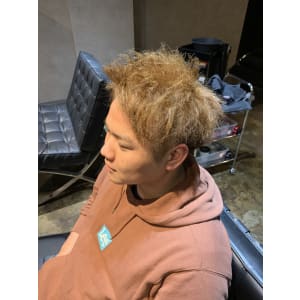 ベージュツイスト - Men's Hair SPICE 駅前店【メンズ ヘア スパイス エキマエテン】掲載中