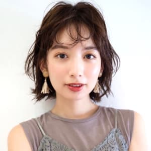《中目黒サロンe's》ウェーブパーマで大人秋冬ボブ【佐久間】