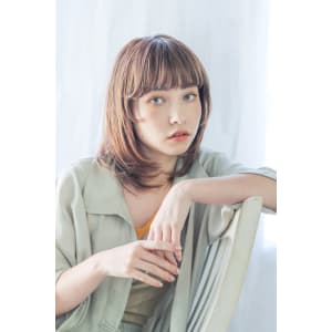 大人可愛いレイヤーミディアム