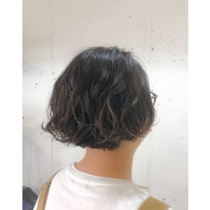 ショートボブ×パーマ