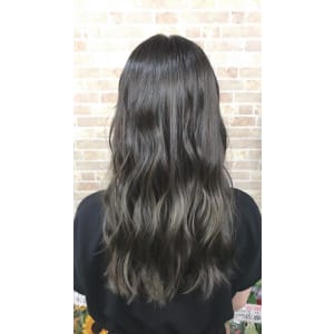 重めロングレイヤー【mertie 錦糸町】