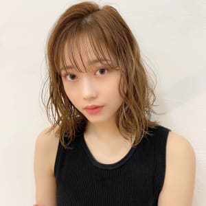 《中目黒サロンe's》透明感溢れるナチュラルミディ【小林】