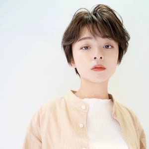 《中目黒サロンe's》小顔効果◎美フォルムショート【佐久間】