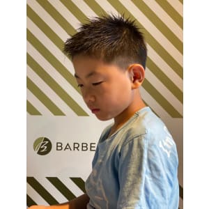 キッズカット【BARBER-BAR】
