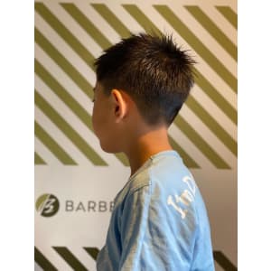 キッズカット【BARBER-BAR】