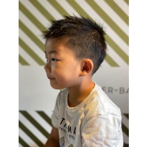 キッズカット【BARBER-BAR】