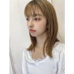 ナチュラル外ハネ