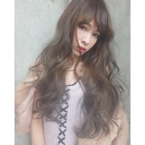 【ふんわりカラー】ハイトーンベージュ×ビックカールロング