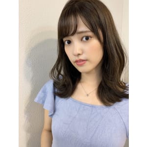 【山田】流しバング小顔外ハネくびれミディy162
