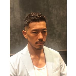 スリックアイパーバック - ヒロ銀座ヘアーサロン 五反田店【ヒロギンザヘアーサロンゴタンダテン】掲載中