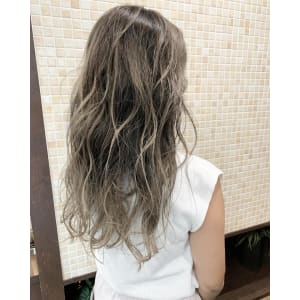 ★Balayage × プラチナベージュ★