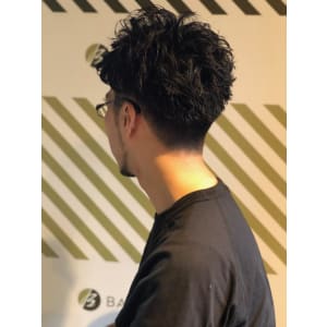 大人のパーマスタイル【BARBER-BAR】