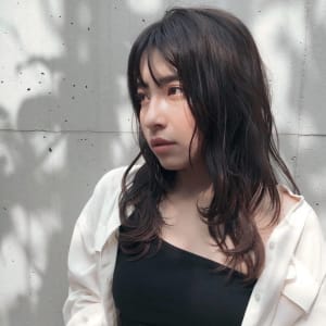 《中目黒サロンe's》大人ゆるっと抜け感パーマロング【諸星】
