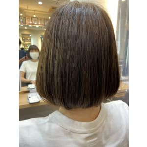 表面ツヤ感ボブ