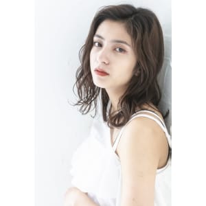 ニュアンスカールストリートミディオルチャンヘアスタイル