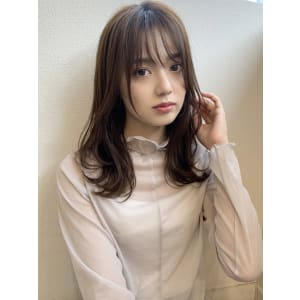くびれミディ　ニュアンスパーマ