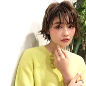 ショートボブ