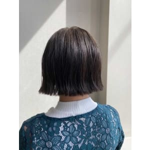切りっぱなしボブ