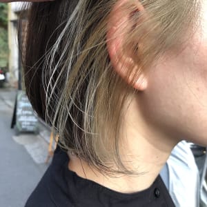 インナーカーキベージュ