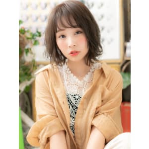 オリーブアッシュ斜めバングくせ毛風大人ボブ シースルー前髪 - COVER HAIR bliss 川口東口駅前店【カバー ヘア ブリス】【カバー ヘア ブリス カワグチヒガシグチエキマエテン】掲載中
