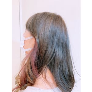 イヤリングカラー