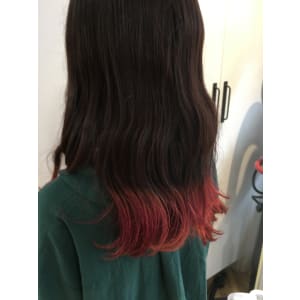 裾カラー×ピンク