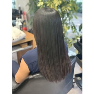 髪質改善シームレスストレート_酸熱トリートメント
