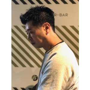 大人の刈り上げスタイル【BARBER-BAR】