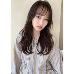柔らかな質感のフェミニンパーマ　